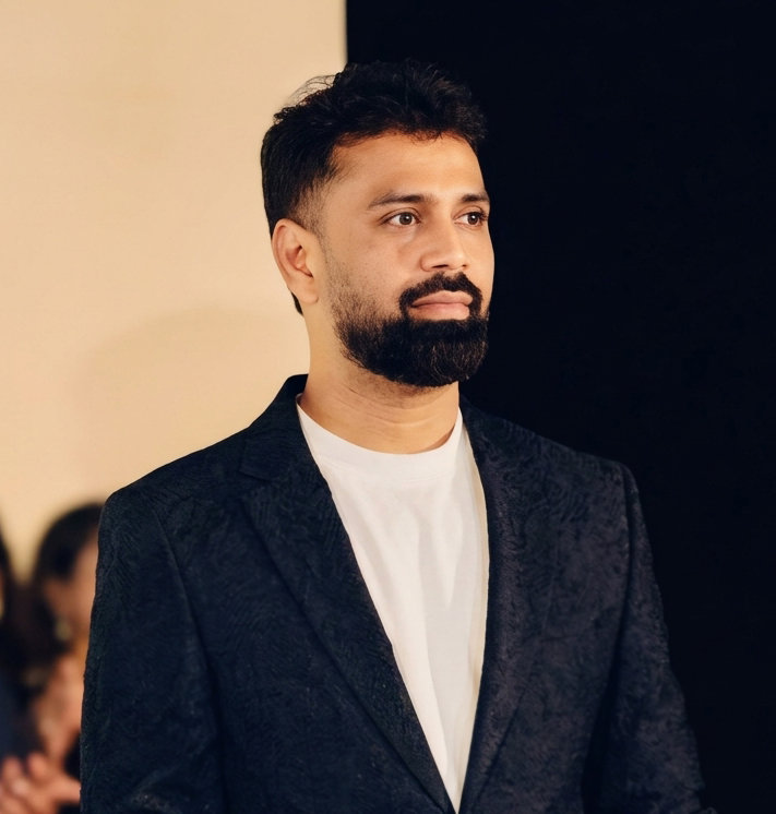 Sreejith Chaloli Thazha Kuniyil